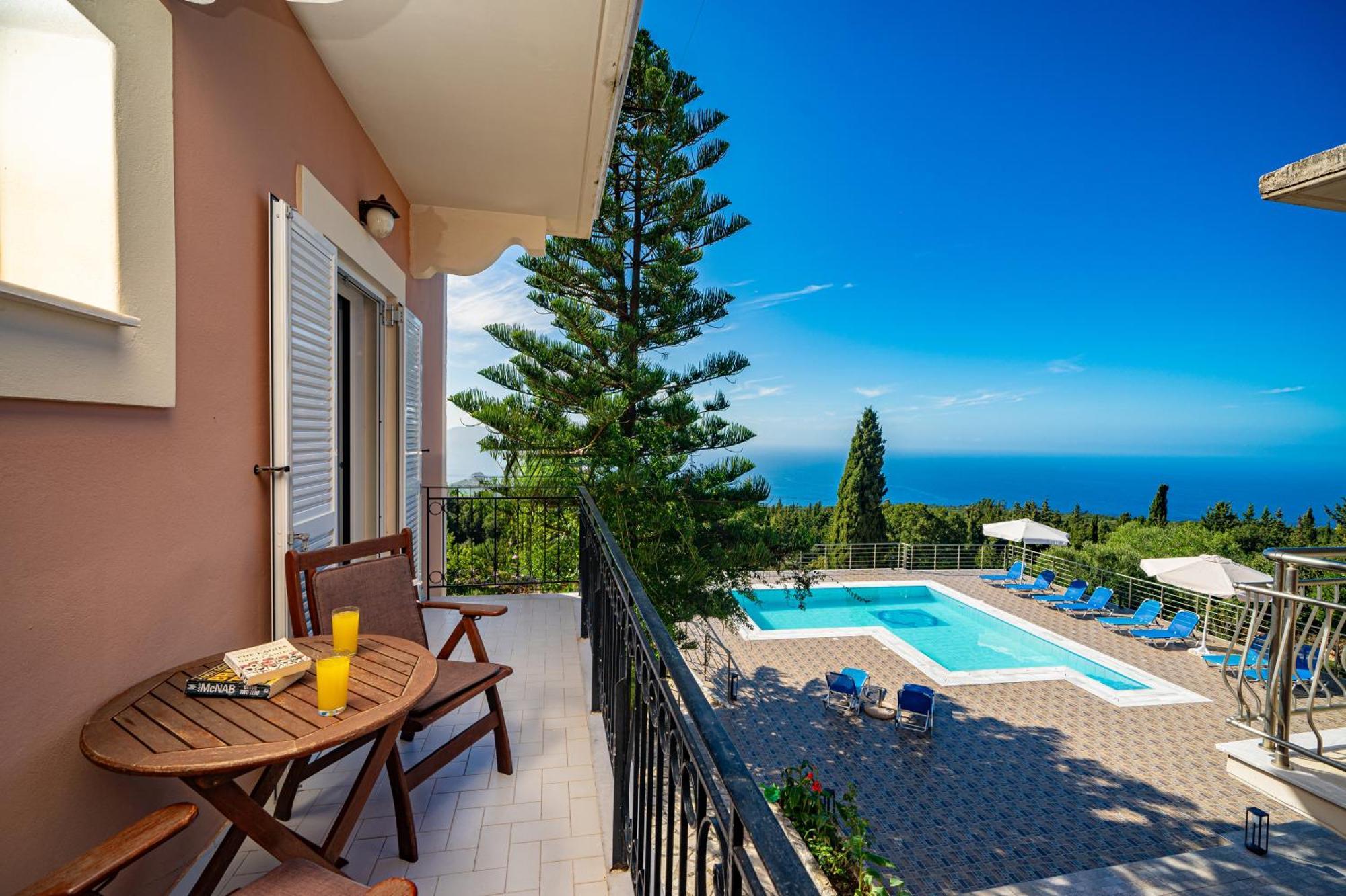 Studios Vrionis Panoramic Sunset Kothréas Exterior foto